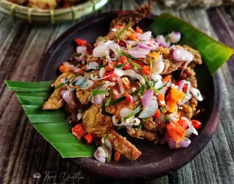 Ayam Geprek Sambal Matah